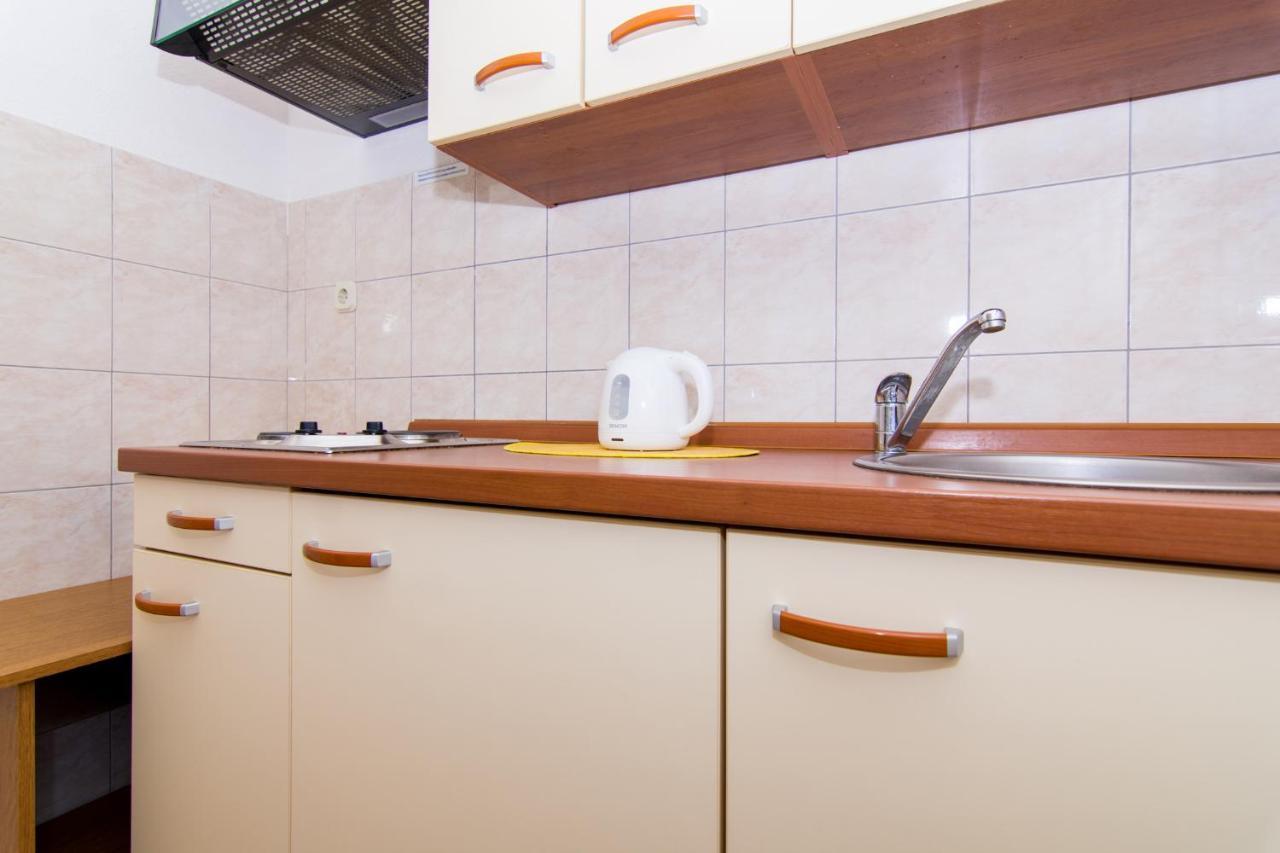 Holidays Apartments Slanada With Terrace And Sea View, Near The Beach & Town Trogir, Free Parking, Quiet Place On Peninsula Ciovo Екстер'єр фото